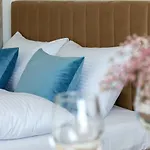 Апартаменты Seaside Kasprowicza 20 Kolobrzeg- Basen & Sauna & Jacuzzi & Fitness & Parking *
