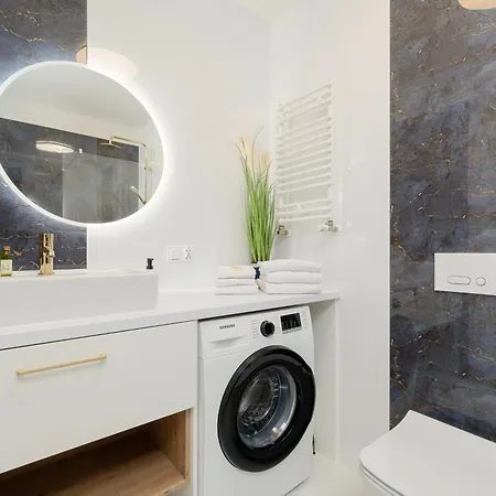 Apartament Seaside Kasprowicza 20 Kołobrzeg- Basen&sauna&jacuzzi&fitness&parking